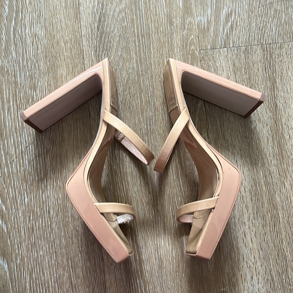 Jeffery Campbell Hustler Platform Sandal Nude Patent Leather Strappy Block Heels - Picture 8 of 13